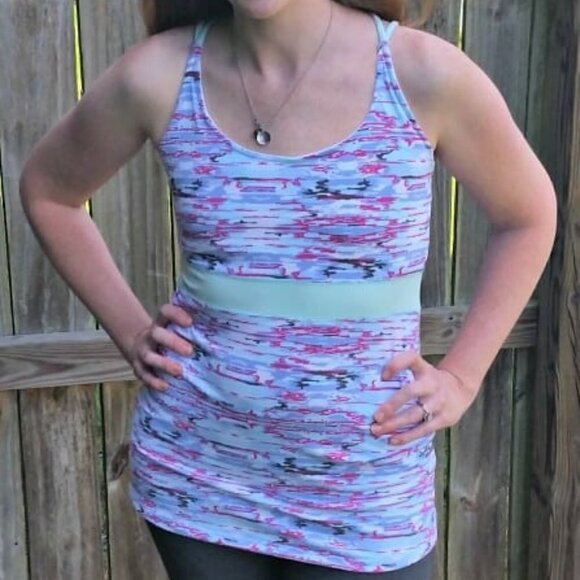 Soybu Women's Yoga Athletic Cierra Tunic Tank, Pink Moon Size M - Picture 3 of 15